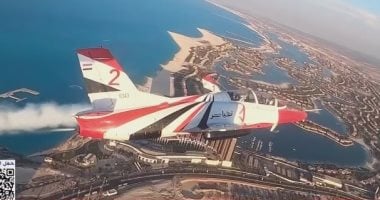 عروض جوية بمعرض العلمين