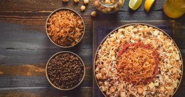 طريقة عمل الكشرى على طريقة الثمانينيات.. وصفة بطعم الزمن الجميل 