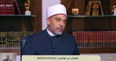 هل يجوز للمرأة ارتداء ملابس خفيفة أمام إخوتها وزوج ابنتها؟.. أمين الفتوى يجيب