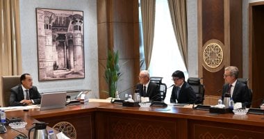 رئيس الوزراء يلتقى الرئيس والمدير التنفيذى لمجموعة "تويوتا تسوشو" اليابانية
