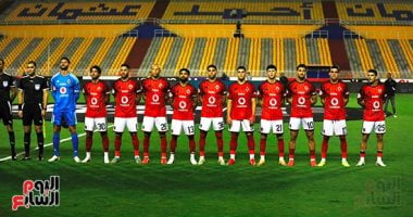 فريق الكرة الأول بالنادي الأهلي