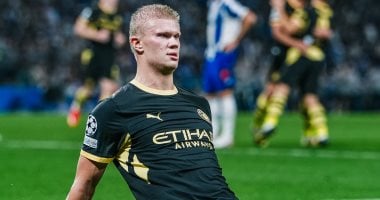 هالاند يهدد عرش محمد صلاح في دوري الأبطال