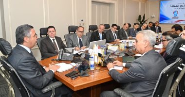 وزير التموين خلال اجتماع اطلاق المبادرة