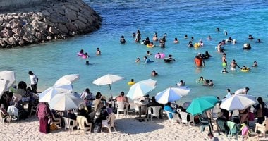 متعة المصيف مستمرة بعد بدء الدراسة - مطروح