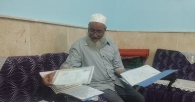  الحاج عامر تجاوز 67 عاما ويحصل على الدكتوراه