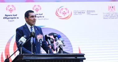 وزير الشباب والرياضة يقرر دخول كبار السن مراكز الشباب مجانًا في جميع المحافظات