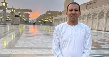 "اليوم السابع" ترصد الأجواء الروحانية عند باب السلام بالمسجد النبوي