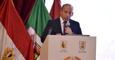 عميد طب قصر العينى: تعاملنا بحرفية مع المرضى فى الأوبئة والحروب والكوارث