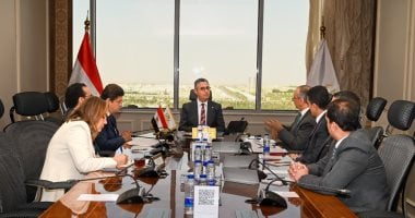 Egypt’s Supply Minister Stresses Electronic Services and Easier Public Access