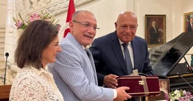 أول ظهور لـ"سامح شكرى" بعد تعافيه من المرض في اجتماع ببيت السفير التركى