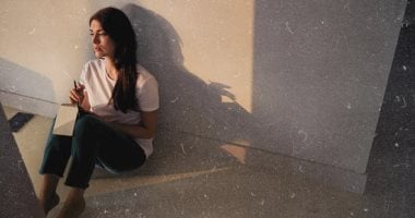 وحدى لكن ونسان.. 5 مهارات تخلى وقتك مع نفسك أكثر راحة ومتعة