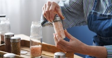 ريحة ضعيفة أو لون باهت.. 5 علامات إن التوابل في مطبخك صلاحيتها انتهت