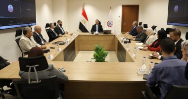 نائب وزير الصحة يبحث تطبيق الاستراتيجية الوطنية للصحة الرقمية