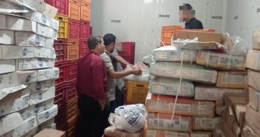 ضبط أكثر من نصف طن لحوم ودواجن وأسماك غير صالحة للاستهلاك بالمنوفية