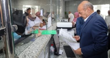 Suez Governor Makes Surprise Visit to Citizen Service Center, Urges Swift Complaint Resolution
