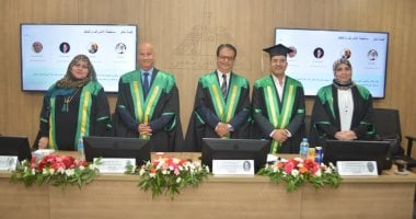 جامعة عين شمس تمنح الباحث أحمد أبو العلا درجة الماجستير في دراسة عن التعافي من الإدمان