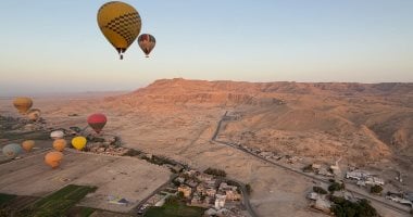 32 Hot-Air Balloon Flights Carry Around 1,000 Tourists Over Luxor