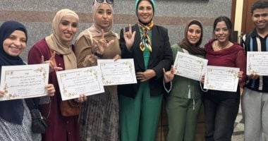 جامعة القاهرة تحتفي باليوم العالمي للغة الإشارة وتكرم طلابها من ذوي الإعاقة السمعية