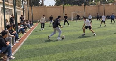 طب قصر العيني تقيم يوما رياضيا داخل الملاعب الرياضية ضمن فعاليات استقبال الطلاب الجدد