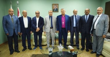 رئيس الطائفة الإنجيلية يستقبل وفدا شبابيا ألمانيا لتعزيز التبادل الثقافى والحوار