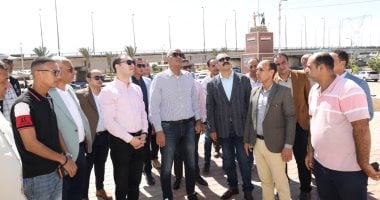 محافظ كفر الشيخ يتابع تجهيزات احتفالية العيد القومي ببرج البرلس