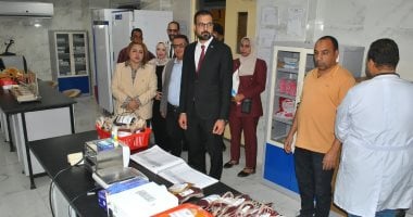 وكيل صحة سوهاج يتفقد بنك الدم الإقليمي ويشيد بطبيق معايير الجودة ومكافحة العدوى