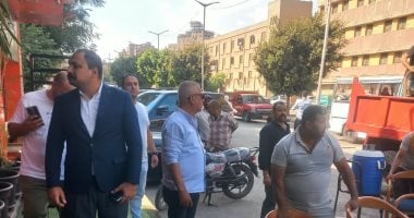 ضبط سيارة محملة بمخلفات بناء ومصادرة إشغالات فى حملة موسعة بالعجوزة.. صور