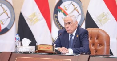 النائب العام يستقبل معاونى ومعاونات النيابة العامة الجدد.. صور