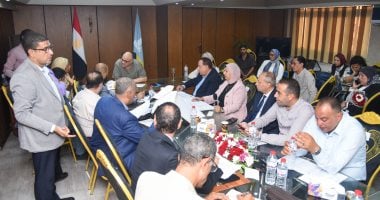 محافظ الإسكندرية يوجه بتوفير فرص عمل لـ15 حالة ودعم 3 حالات من ذوي الهمم