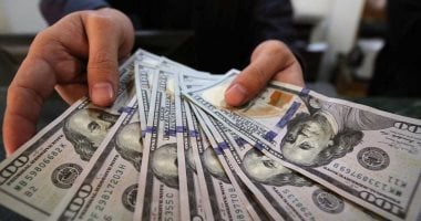 الدولار في 8 بنوك اليوم.. تعرف على أعلى وأقل سعر للشراء والبيع