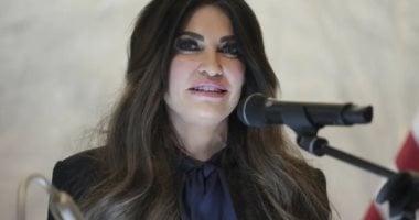 السفيرة الأمريكية لدى اليونان كيمبرلى جيلفويل