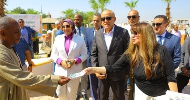 البنك الأهلي المصري يسلم «مراكب الرزق» للصيادين بمحافظة الأقصر بالشراكة مع صناع الخير