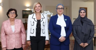 السيدة الأولى للجمهورية اللبنانية تستقبل رئيسة المجلس القومى للمرأة