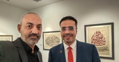 الفنان بلال مختار بملتقى الشارقة للخط: التكوين جزء من الدلالة والمعنى