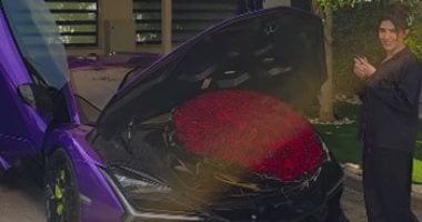 سيارة فاهة هدية لمى عمر