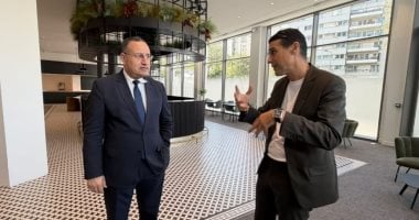 وزير التعليم العالي يبحث مع جامعة فرنسية التعاون في الذكاء الاصطناعي