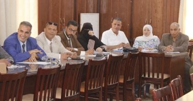 تعليم الإسماعيلية يناقش العجز والزيادة في التخصصات وسرعة الانتهاء من أعمال الصيانة