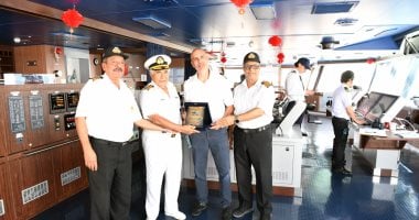 الفريق أسامة ربيع يبحث سُبل التعاون مع نائب الرئيس التنفيذى بمجموعة CMA CGM