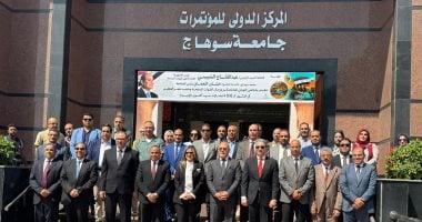 نقيب الإعلاميين: وعي الشباب المصرى رهاننا فى مواجهة محاولات التلاعب بالأفكار