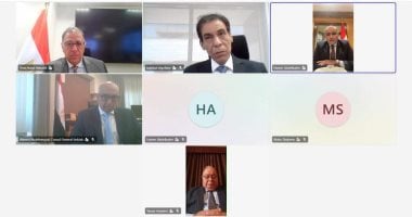 نائب وزير الخارجية يجتمع برؤساء البعثات المصرية في السعودية لمتابعة أوضاع الجالية