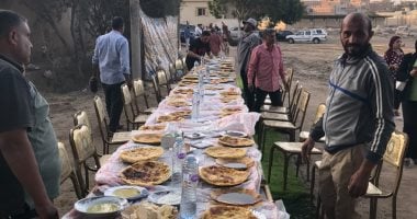 فطير وجبنة القديمة.. وجبة غداء وزير السياحة بمعبد بهبيت الحجارة بالغربية