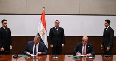 رئيس الوزراء يشهد توقيع بروتوكول تعاون بين وزارتي البترول والاستثمار