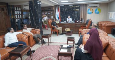 رئيس مياه سوهاج يبحث موقف مشروعات الصرف الصحي الجارى تنفيذها