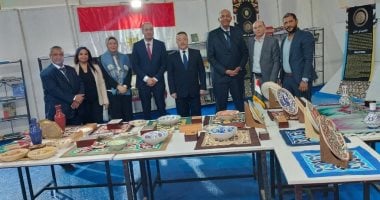 رئيس وزراء السنغال يفتتح الجناح المصري "ضيف شرف" معرض داكار الدولى للكتاب