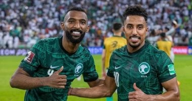 الصورة الرئيسية لمقال: الدوسري والبريكان يتنافسان على جائزة أفضل لاعب آسيوي