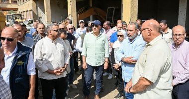 وزير الري يتفقد مراكز الطوارئ بالزقازيق استعدادًا للشتاء ويلتقي المزارعين