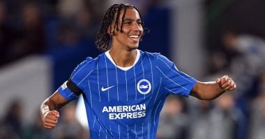 يونس إبراهيم لاعب برايتون