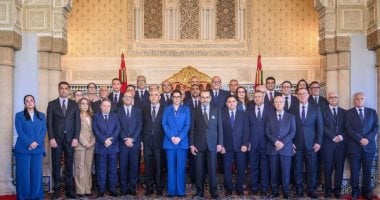 العاهل المغربى يعين حكومة جديدة برئاسة فاطمة المنصورى.. تعرف على أعضائها