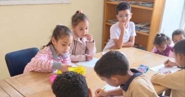 قصور ثقافة الأقصر تنظم ورش فنية متنوعة لتنمية المواهب الإبداعية للأطفال.. صور