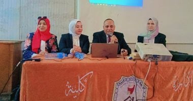 ندوة تثقيفية بجامعة سوهاج بعنوان "أكتوبر تاريخ البطولات وحاضر الانجازات"